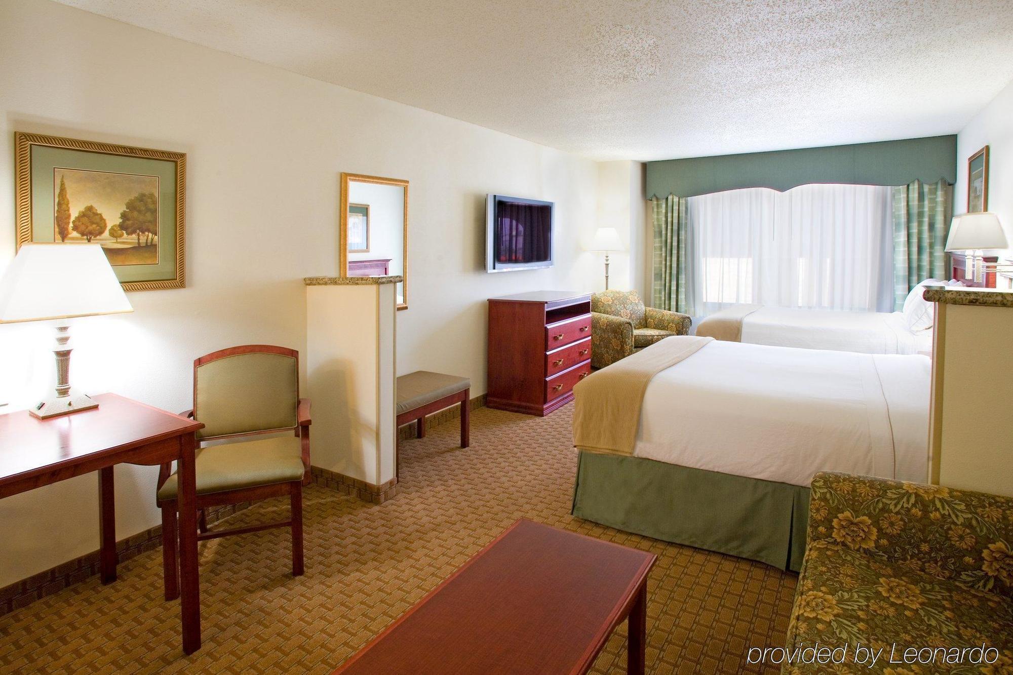 Holiday Inn Express & Suites Selma By Ihg Eksteriør bilde