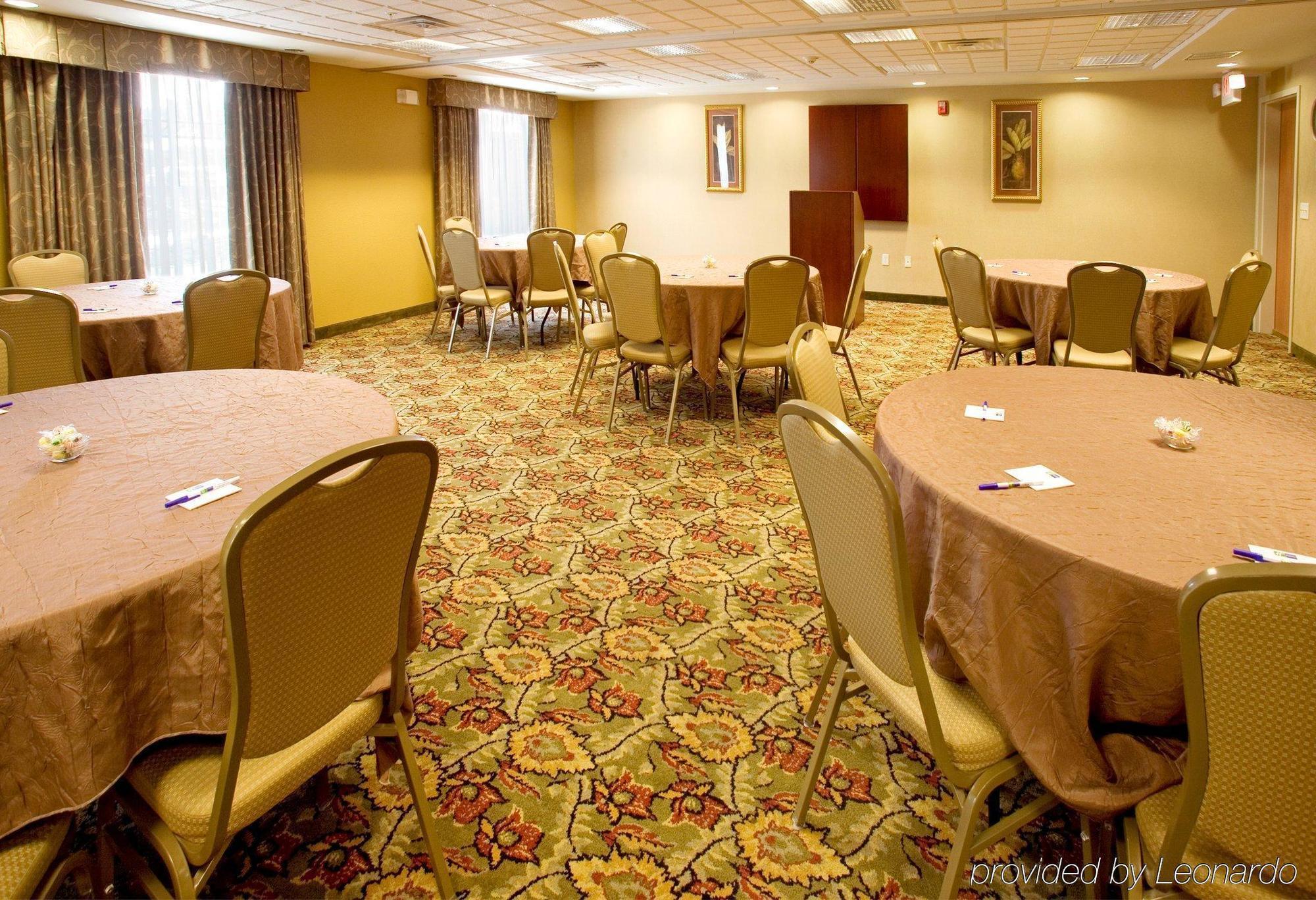 Holiday Inn Express & Suites Selma By Ihg Eksteriør bilde