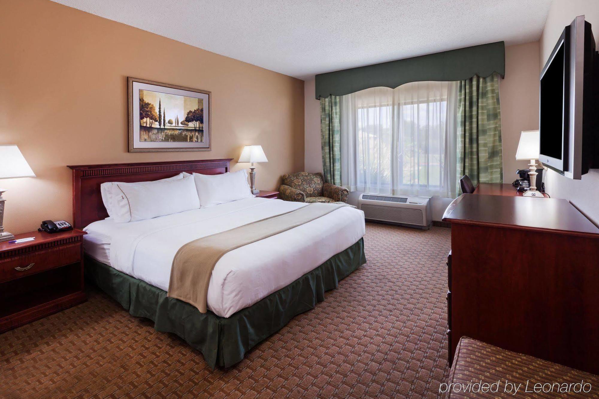 Holiday Inn Express & Suites Selma By Ihg Eksteriør bilde